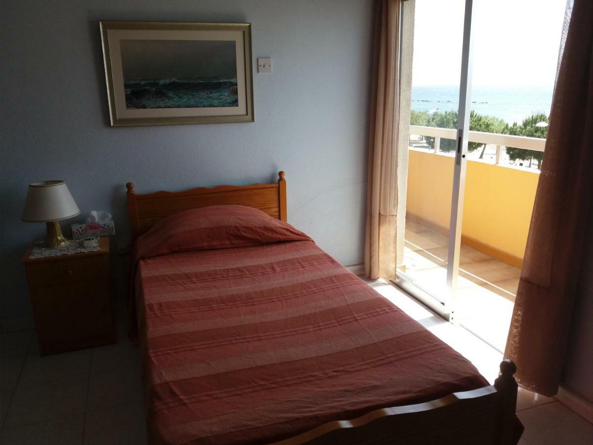 Apartament Mediterranean Breeze Limassol Zewnętrze zdjęcie